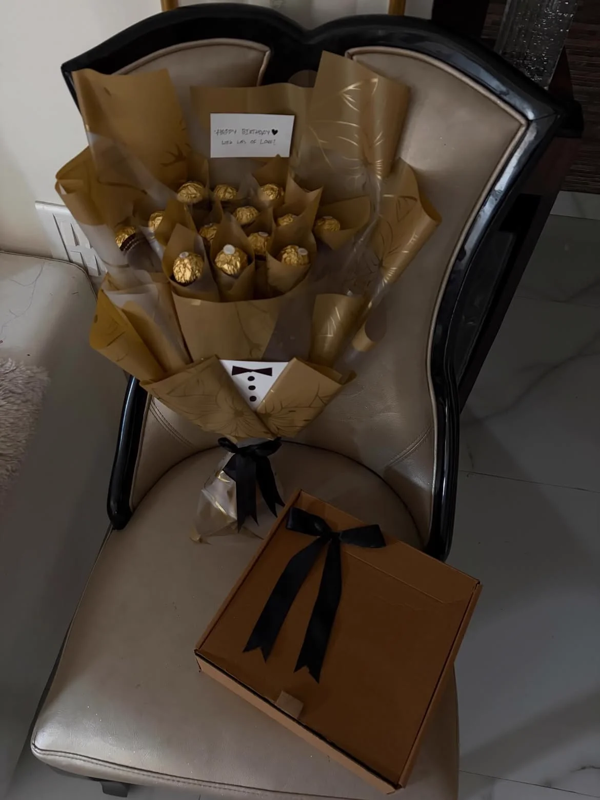 Golden Rocher Detail
