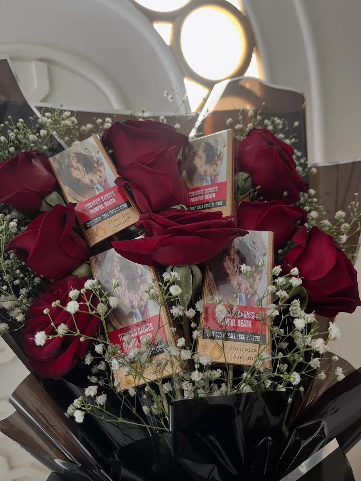Cigarettes Bouquet Look